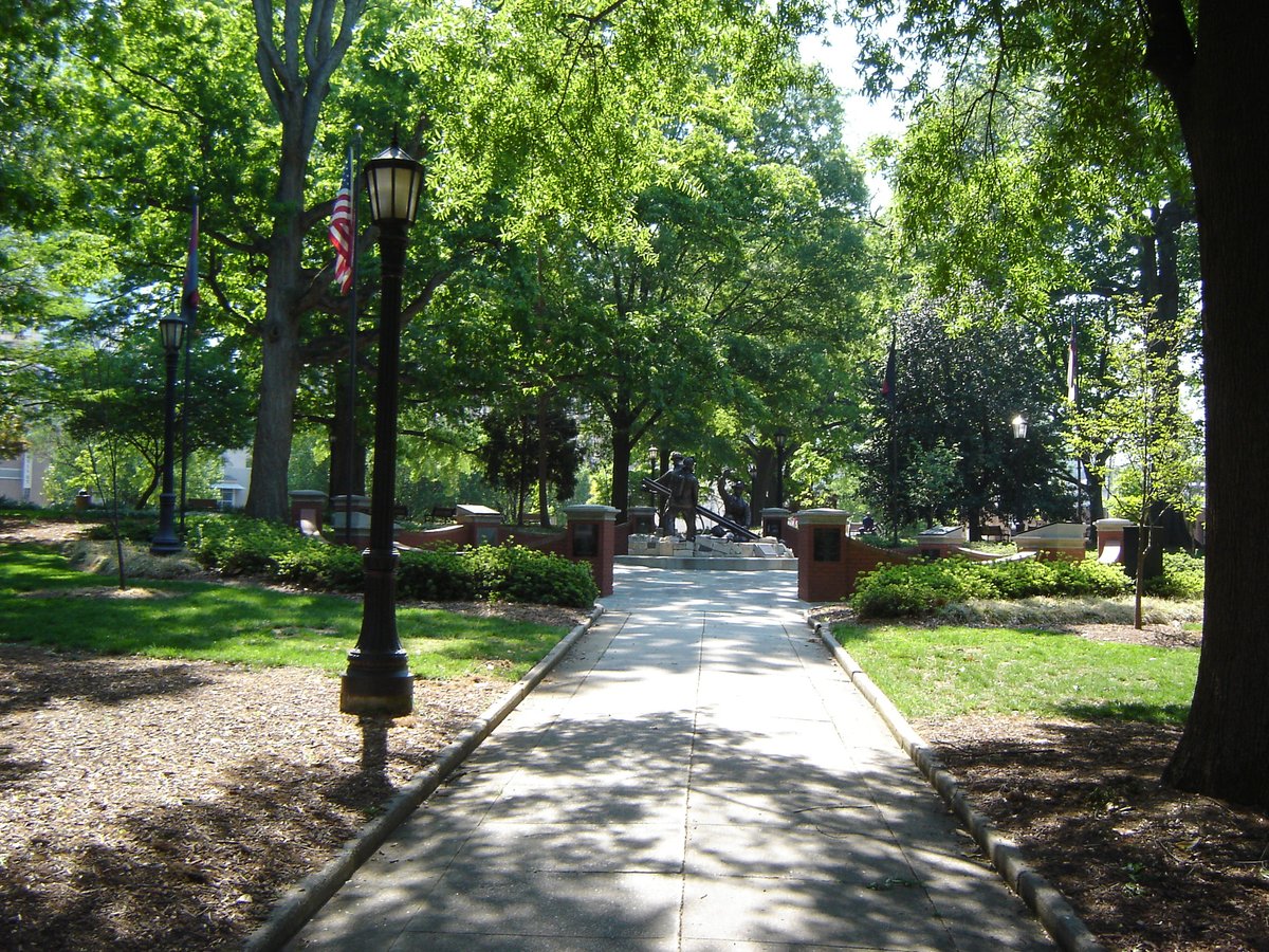 Washington Park, NC - File:Nash Square in Downtown Raleigh NC - panoramio.jpg - Wikimedia Commons